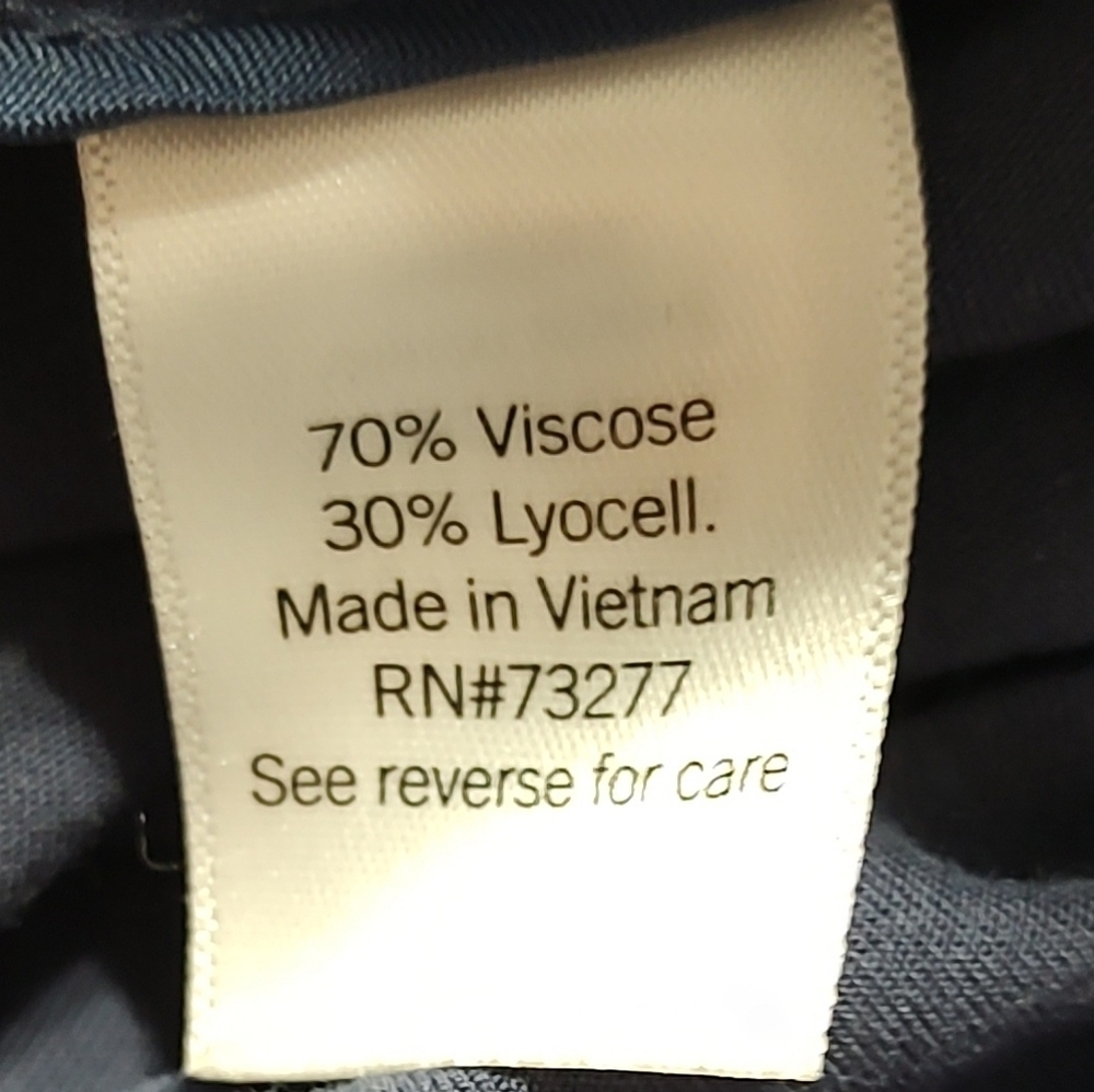 Nine West Navy Pull On Shorts - Picture 4 of 4